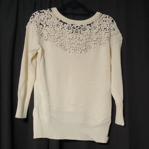 Cream knit sweater - Picture 2 of 4